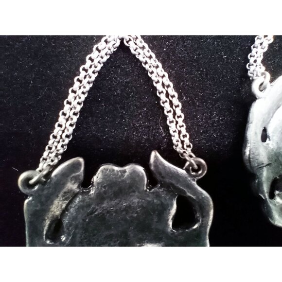 Vintage Silvertone Chain Drop Earrings Black Rhinestone Statement Dangle Gothic - Picture 12 of 14